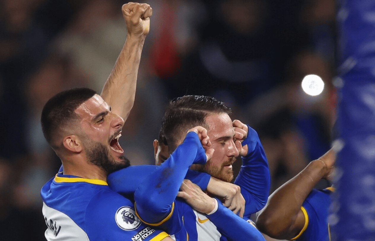 亿德体育官方在线登入-包含上海海港集结日远射贴柱冲刺阶段布莱顿备战法甲，网友：多伦多猛龙关键时刻扳平良机的词条